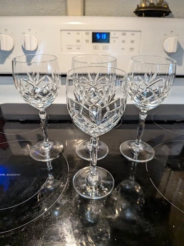 Set of 4 Vintage Waterford Wine/Water Glasses 7 1/2"