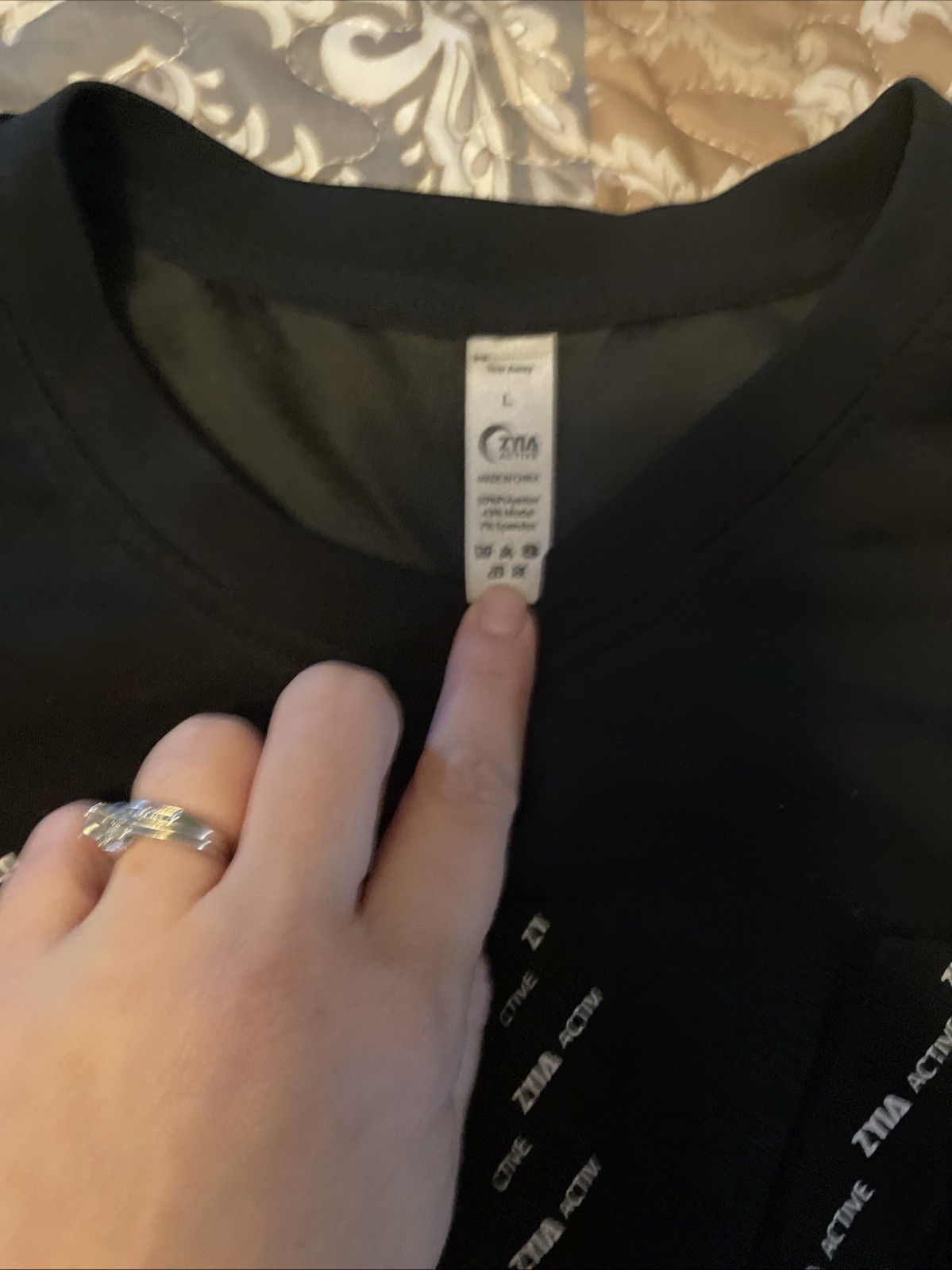 Zyia Active Womens L Emergence Sweatshirt Pullover Black Buttery Soft!