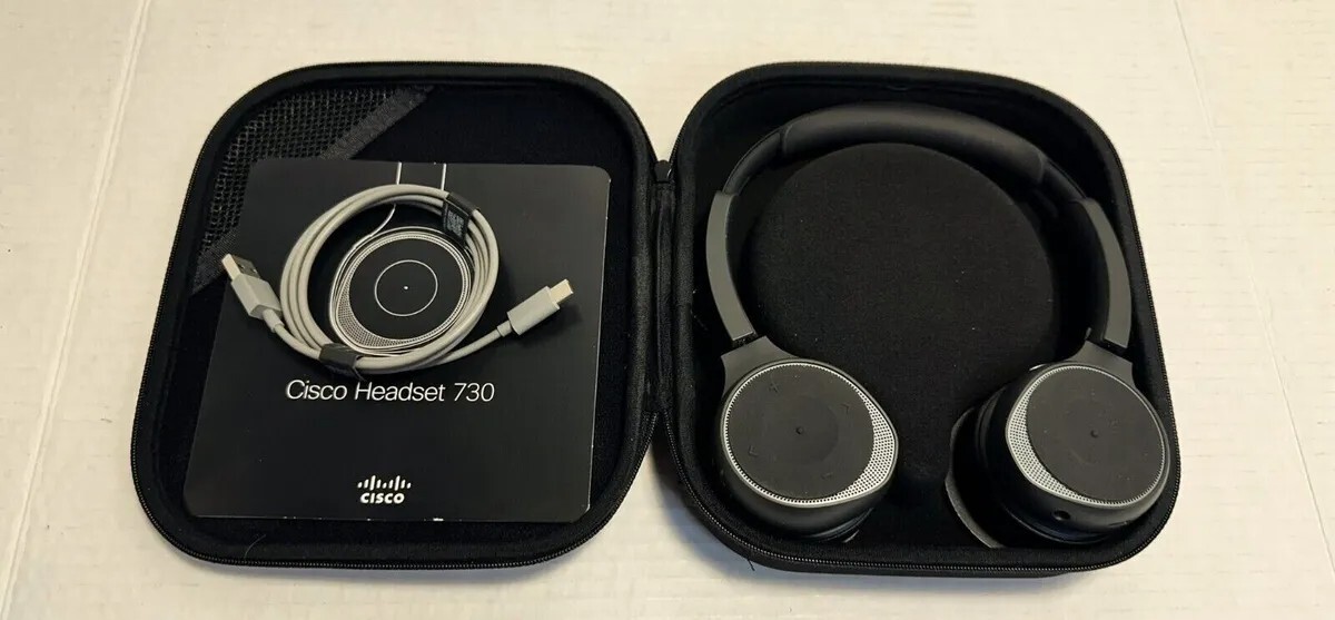 ヘッドホン Cisco Headset 730 Amazon.com: CISCO Headset 730, Wireless Dual On- Ear