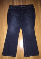 Women's $60 Apt. 9 Bootcut Mid Rise Jeans Size 24w Women's $60 Apt. 9 Bootcut Mid Rise Jeans Size 24w