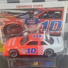 Derrike Cope #10 Purolator StockCar NASCAR W/ Collectors Card And Stand New