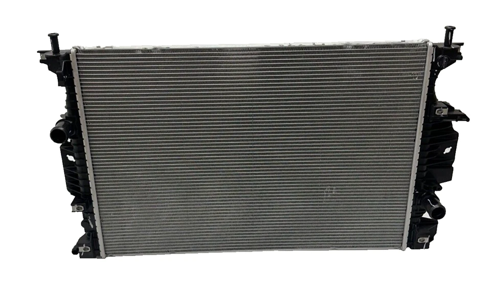 Genuine Ford Radiator Assembly For 2013-2019 Ford Fusion Lincoln MKZ 2.0L Hybrid Foto 2 de 4