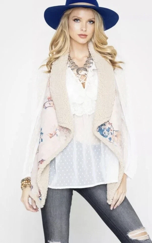 BB DAKOTA жилет женщин XS пергамент розовый цветочный открытый двусторонний шерпа $110 новый - Изображение 3 из 4