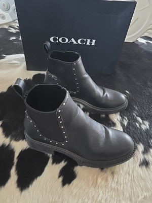 Coach Lory Bootie Women Size 7.5B C5773