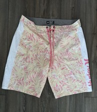 Hurley Board Shorts Men  s 32 Pink Eggshell Tropical Escape Paradise AOP