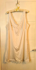 60s Vintage St Michael White Full Slip 44in XXL Nylon Cling Resistant Lace Trim