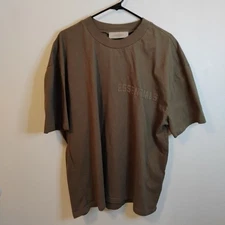 Fear of God Essentials olive green streetwear 100% cotton mens t-shirt size xl 