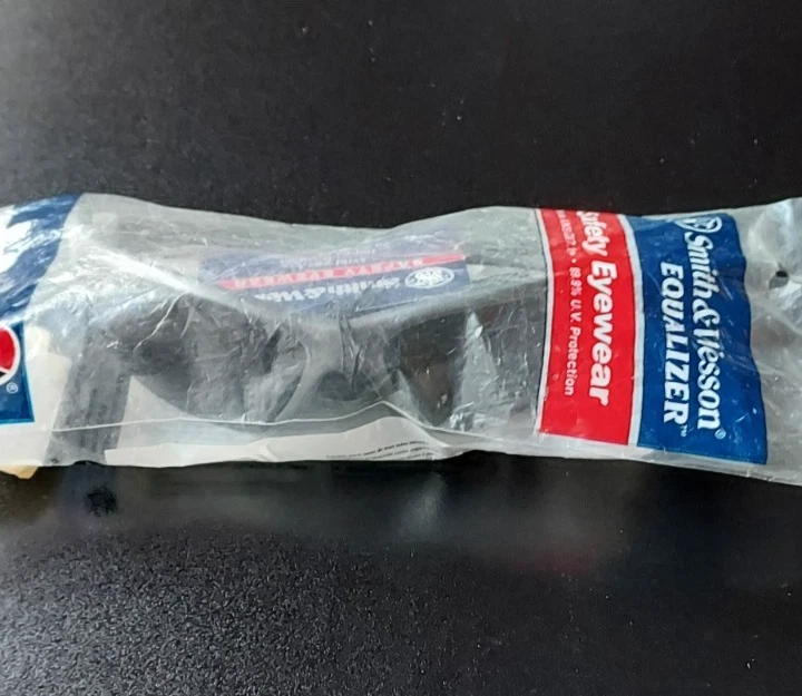 Safety Glasses Smith & Wesson® 2008 Jackson™ Equalizer Anti Fog FREE SHIP NEW - Image 2 of 4