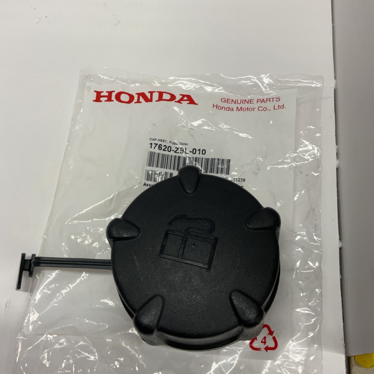 NEW Genuine HONDA Fuel Cap Assy GCV170 GCV200 HRN216 HRX217K6