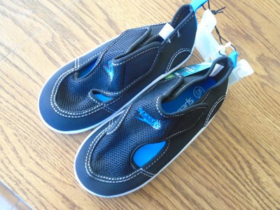 speedo hybrid water shoes