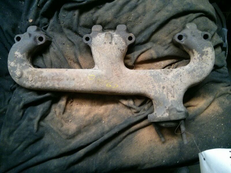 専用ページ　1 DRIVER LEFT EXHAUST MANIFOLD 8-305 FITS 76-87 CHEVROLET FORWARD