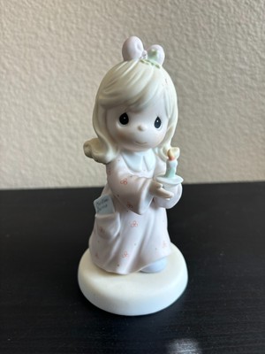   Precious Moments 272531 Sharing The Light of Love Candle Porcelain Figurine