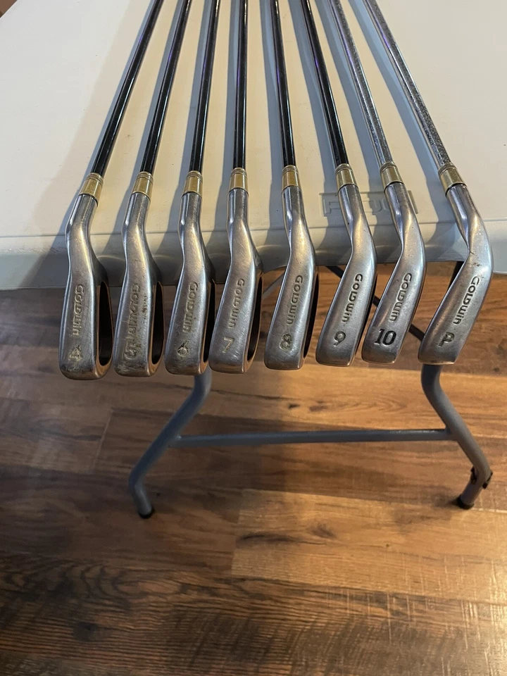 GOLDWIN AVDP OVERSIZE Golf Clubs Iron Set 4-10 & Pitching Wedge.Graphite Flex RH - Image 4 of 4