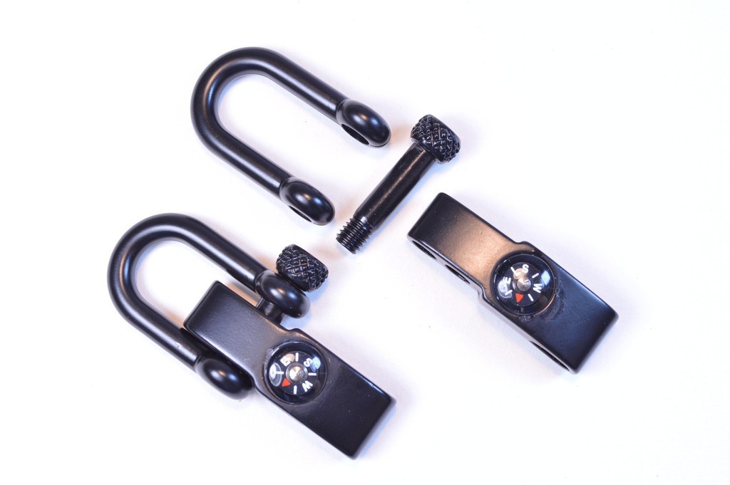 Black Compass Shackles – Adjustable & Functional for Paracord Projects