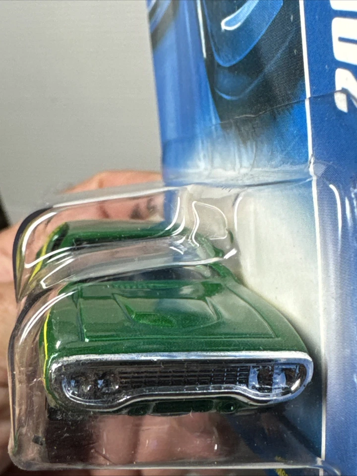 Hot wheels 1/64 🇨🇵 Plymouth GTX #060/196 mainline 2008 All Stars - Photo 2/4