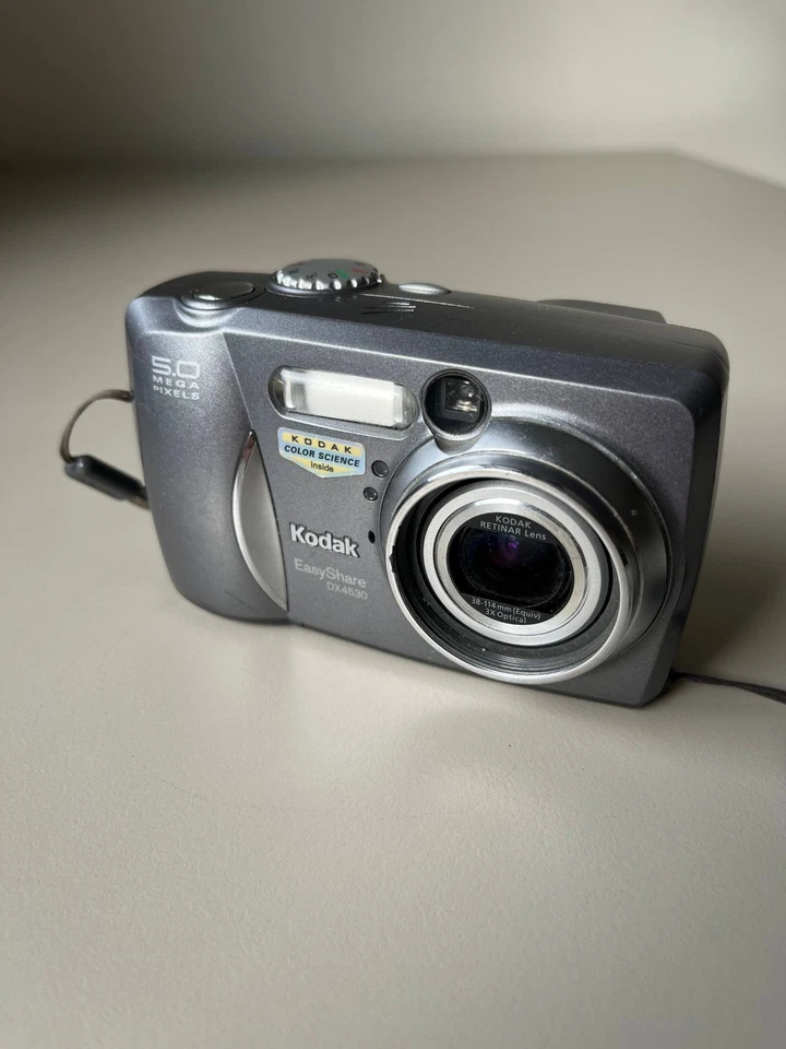 Kodak EasyShare DX4530 Digital Camera 5MP 3X Zoom Gray y2k vintage WORKS - Image 2 of 4