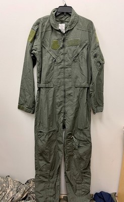 GENUINE US AIR FORCE GREEN NOMEX FIRE RESISTANT FLIGHT SUIT CWU-27