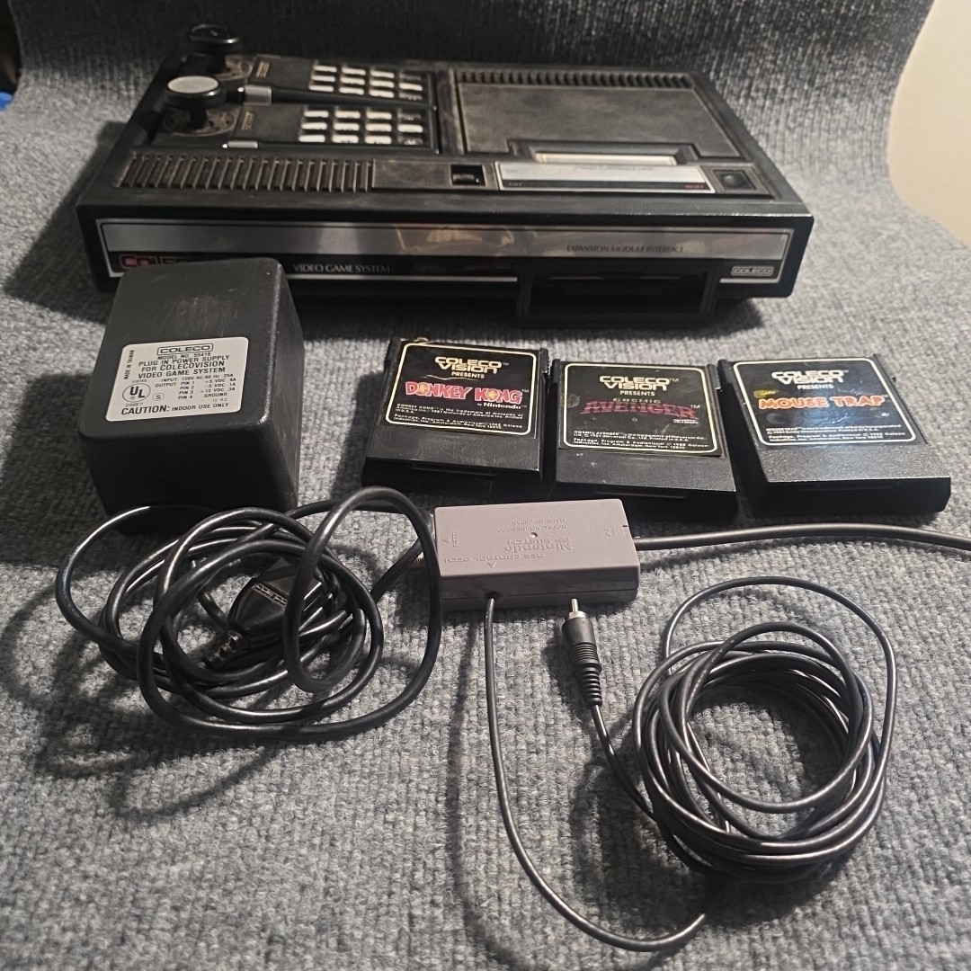 Colecovision Console Bundle 3 Games Donkey Kong  2 Controllers Cords Tested