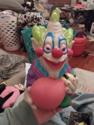 Killer Klowns from Outer Space Jumbo Blow Mold Statue Light Up LED Brand New