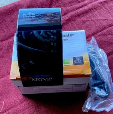 WIRELESS - N WIFI REPEATER. (Not tested!) SELL AS IS! 