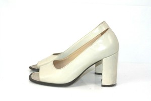 cream occasion shoes