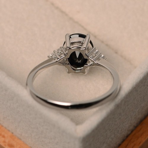 2.25 Ct Oval Cut Black Spinel Lab-Created 925 Sterling Silver Three Stone Ring - Picture 4 of 8