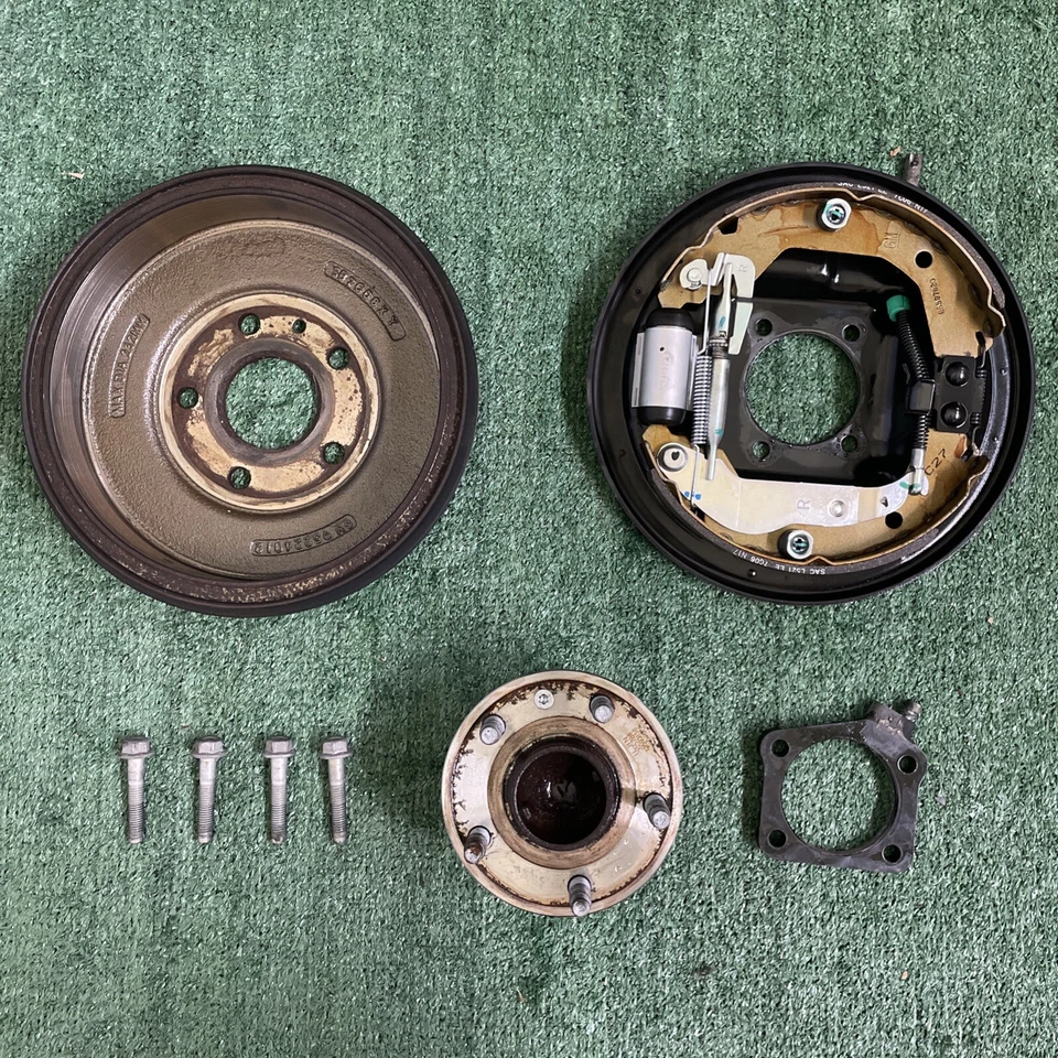 Chevy Sonic 2012-2020 pasajero trasero tambor derecho buje de freno conjunto de cojinete OEM Foto 2 de 4