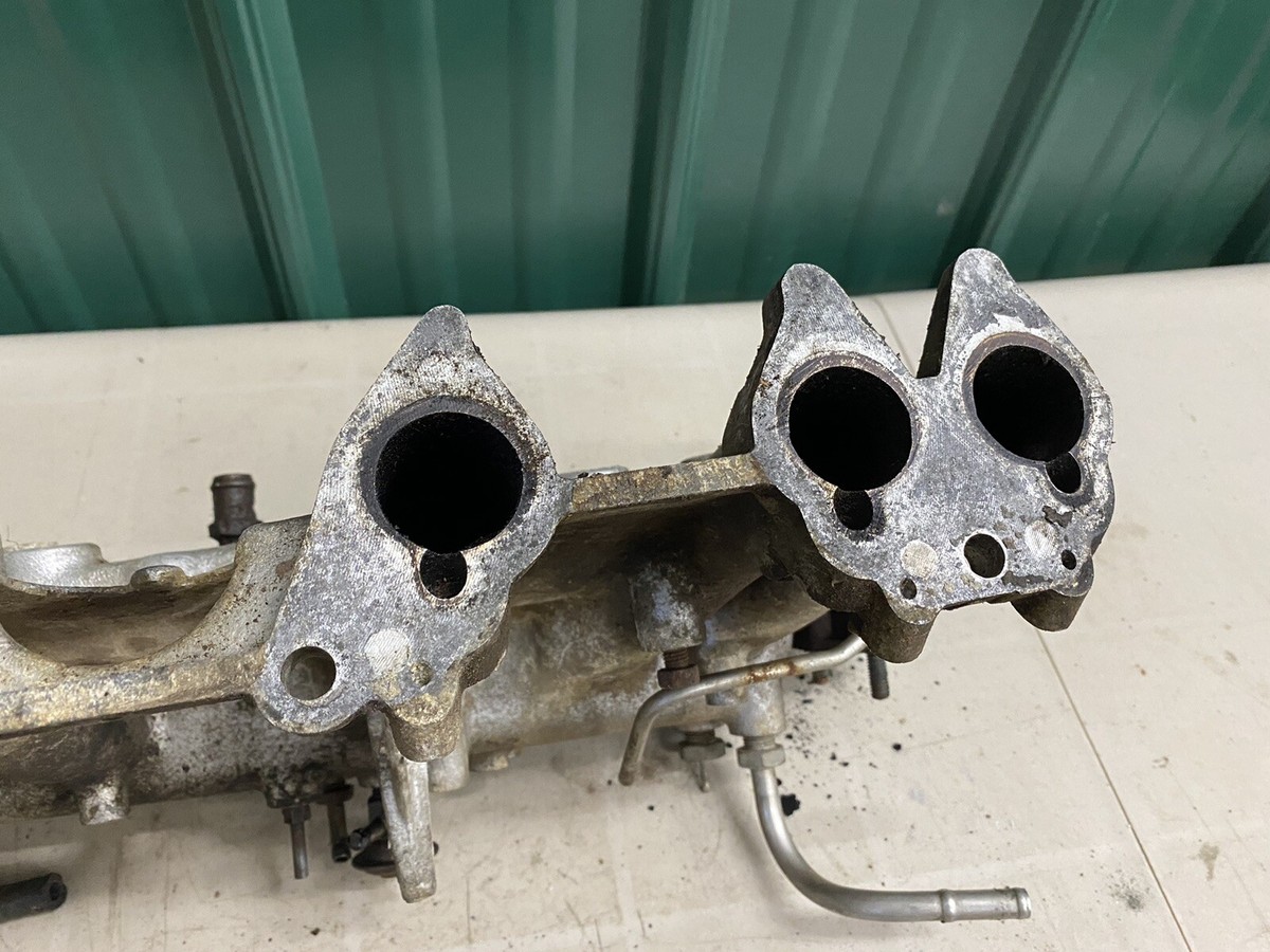 1979-83 Nissan 280ZX OEM L28 Engine Intake Manifold P71 | eBay