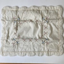 Vintage Pillow Sham Embroidered Floral Ivory Scalloped Hem NOS 21x27