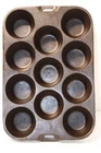 Wagner Ware 11 Cup Cast Iron Muffin Pan  c1920-1940