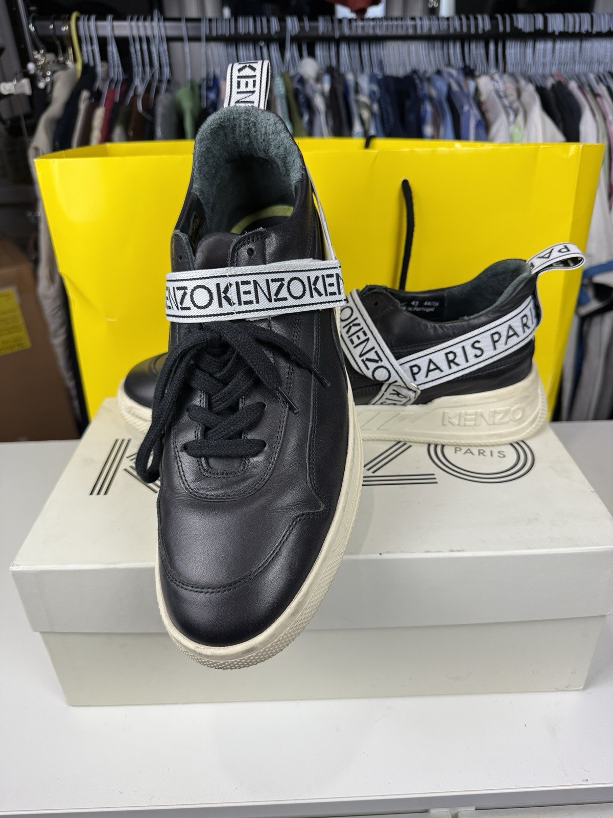 Kenzo M685 Calvin Black Leather Sneakers Logo Cross Strap - UK9 EU43 Boxed image 3