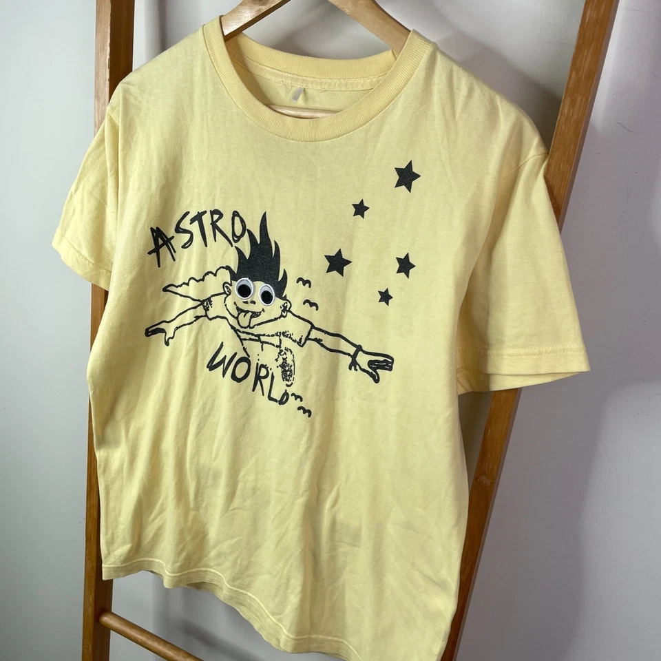Camisa Astroworld Para Hombre Mediana Travis Scott Amarilla Estampado Gráfico Manga Corta  Foto 3 de 4