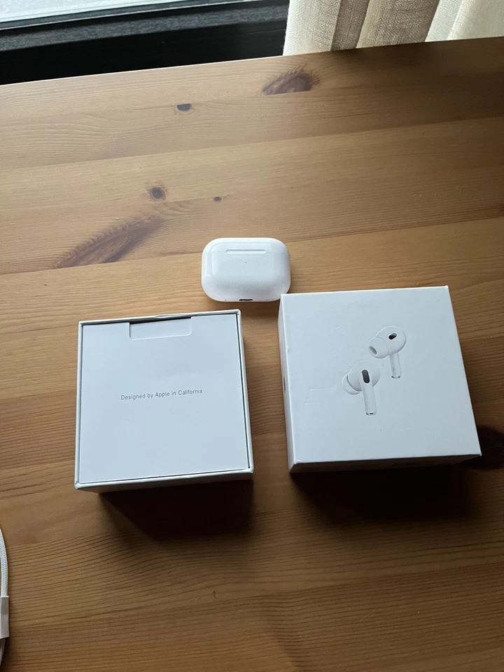 Apple AirPods Pro (2nd generation), foto 1 de 5