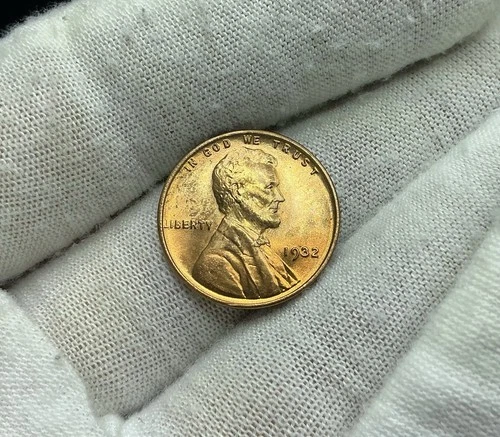 1932 Lincoln Wheat Cent  BU N377