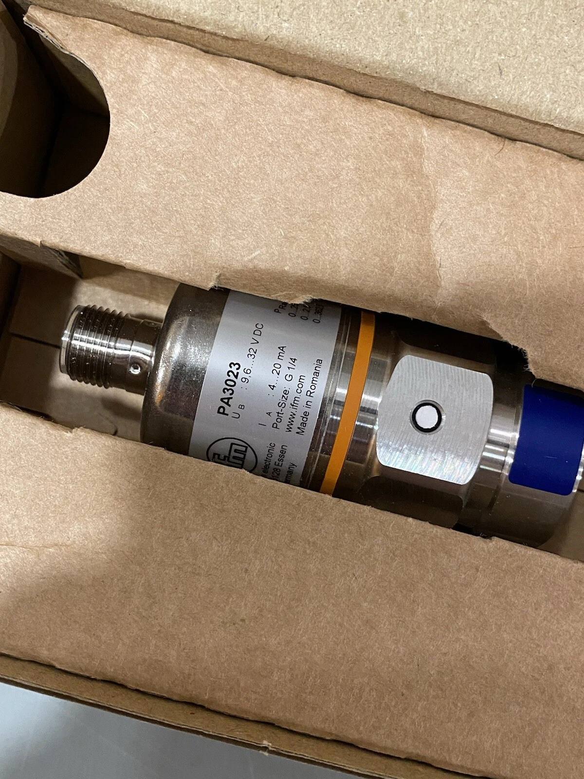 IFM PA3023 Pressure Sensor G 1/4 I Range 0-25bar Out 4-20mA Brand New In Box 5