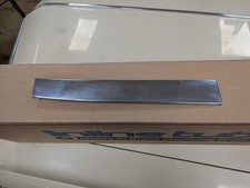 1967 1970 Cadillac Eldorado Lh Front Fender Molding 1968 1969 Driver Side Trim 1967 1970 Cadillac Eldorado Lh Front Fender Molding 1968 1969 Driver Side Trim