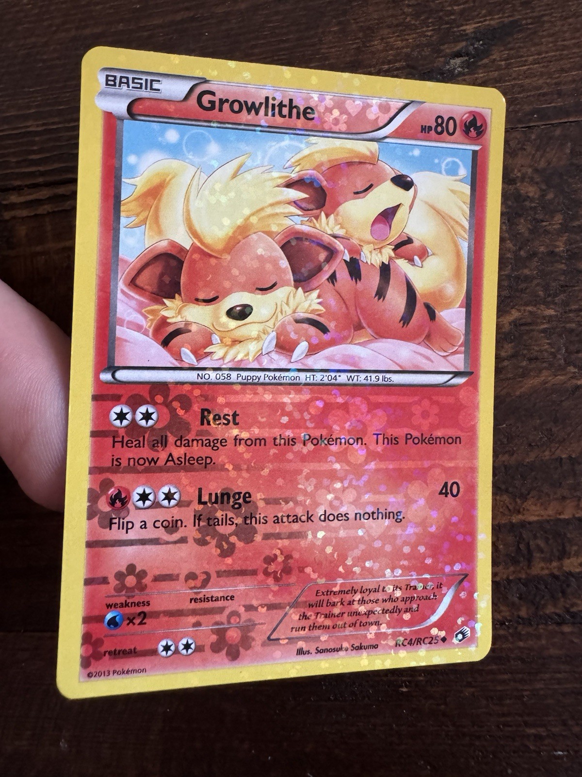 Growlithe RC4/RC25 Legendary Treasures: Radiant Collection Holo NM