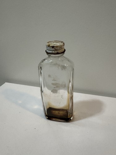Vtg 1960s Clairol Nice 'n Easy Hair Dye Bottle with Original Cap. 4.75"