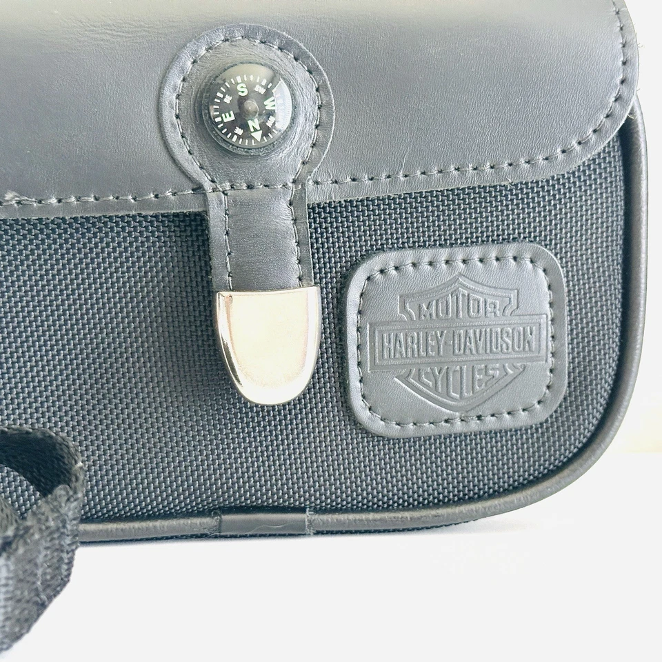 Harley-Davidson Bolsa de cuero y nailon negra con brújula, pequeña bolsa utilitaria de viaje Foto 3 de 4