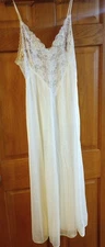VTG Milco Ivory Sleeveless Nightgown Nylon Lace & Sequins USA Large