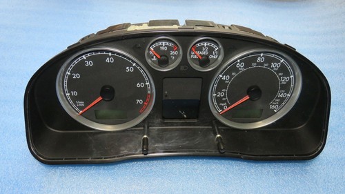 VW Passat - Tacho Kombiinstrument Cluster 3B0920925B MPH KMH