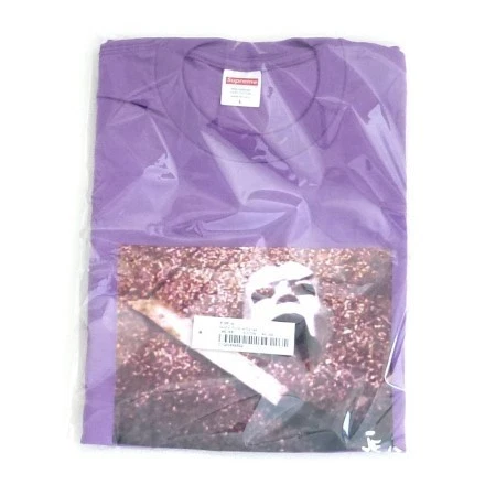 Grand t shirt 23FW Supreme MF DOOM violet poussiéreux Supreme M F Doom