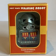 Walking Robot White knob WIND UP 3" Vinyl Limited Silver NIB Channel C Works