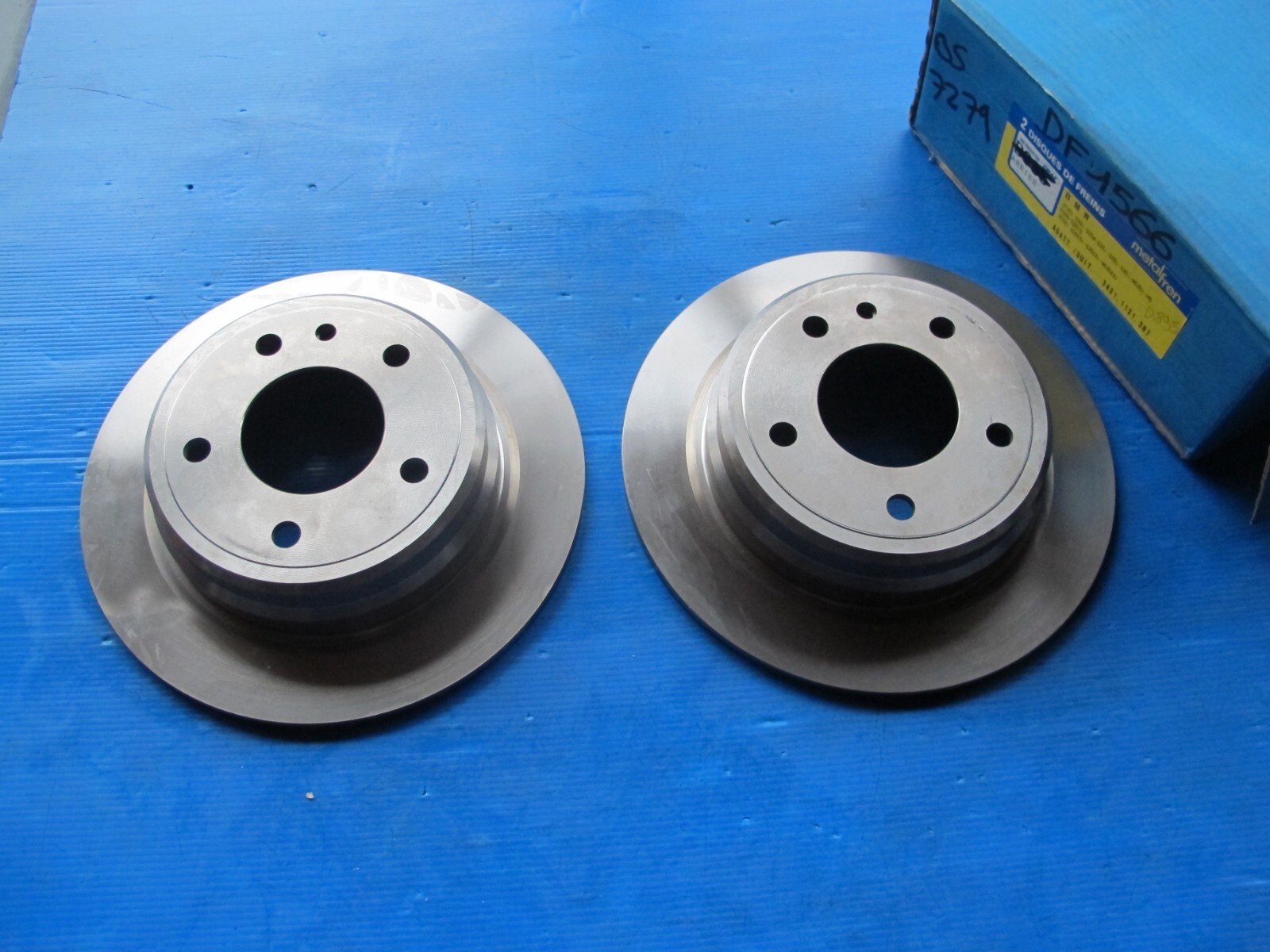 Disques de freins arrière MGA de remplacement d'origine pour BMW 524d et 525e
