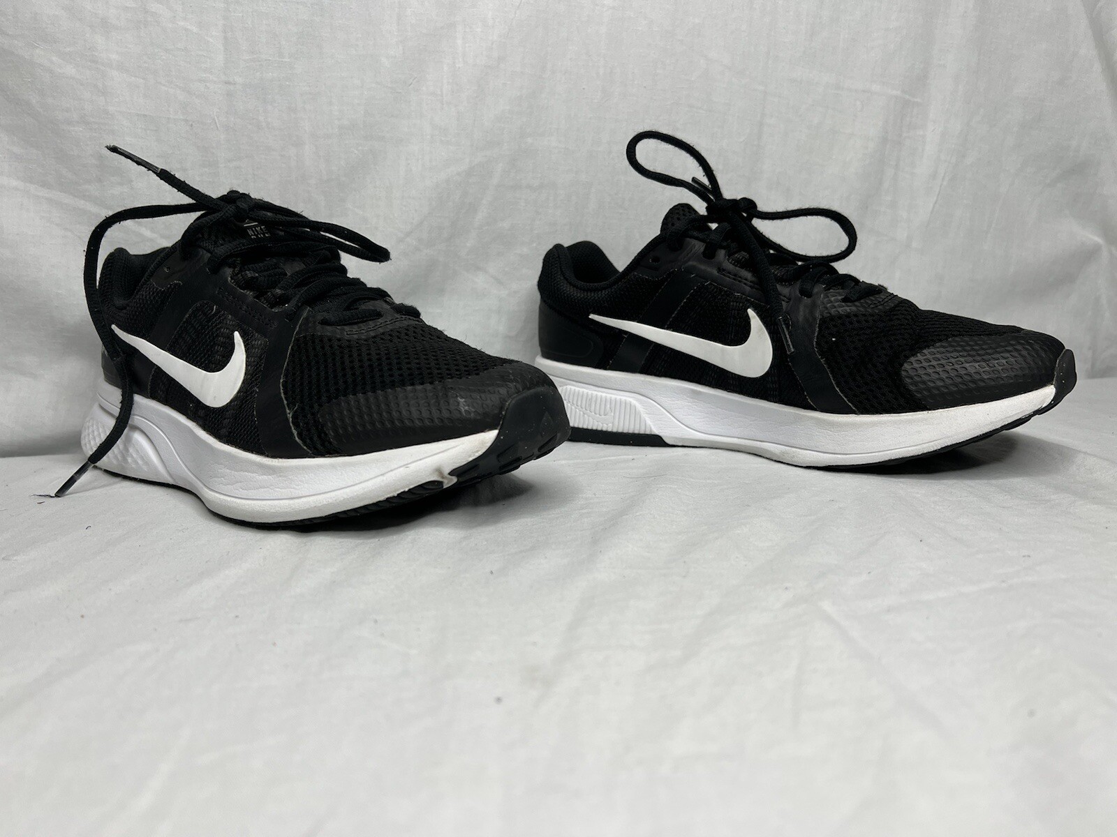 nike run swift mens black