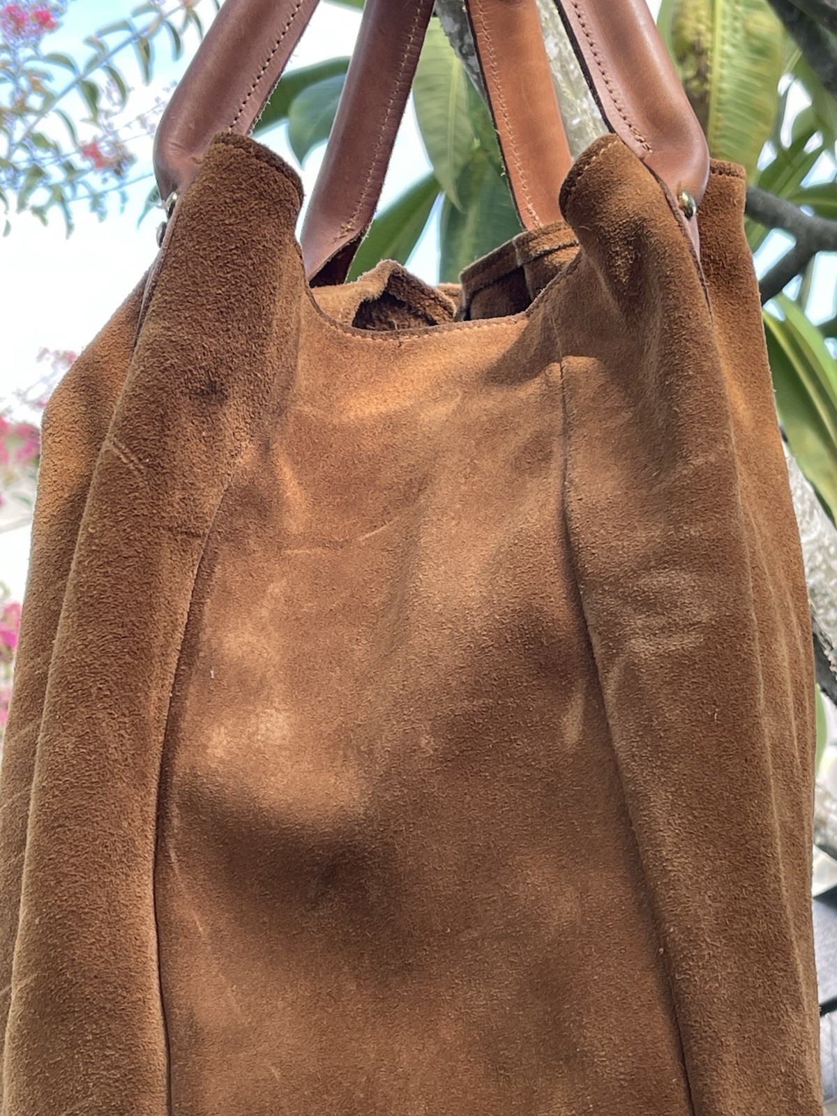 Foto 12 di 24