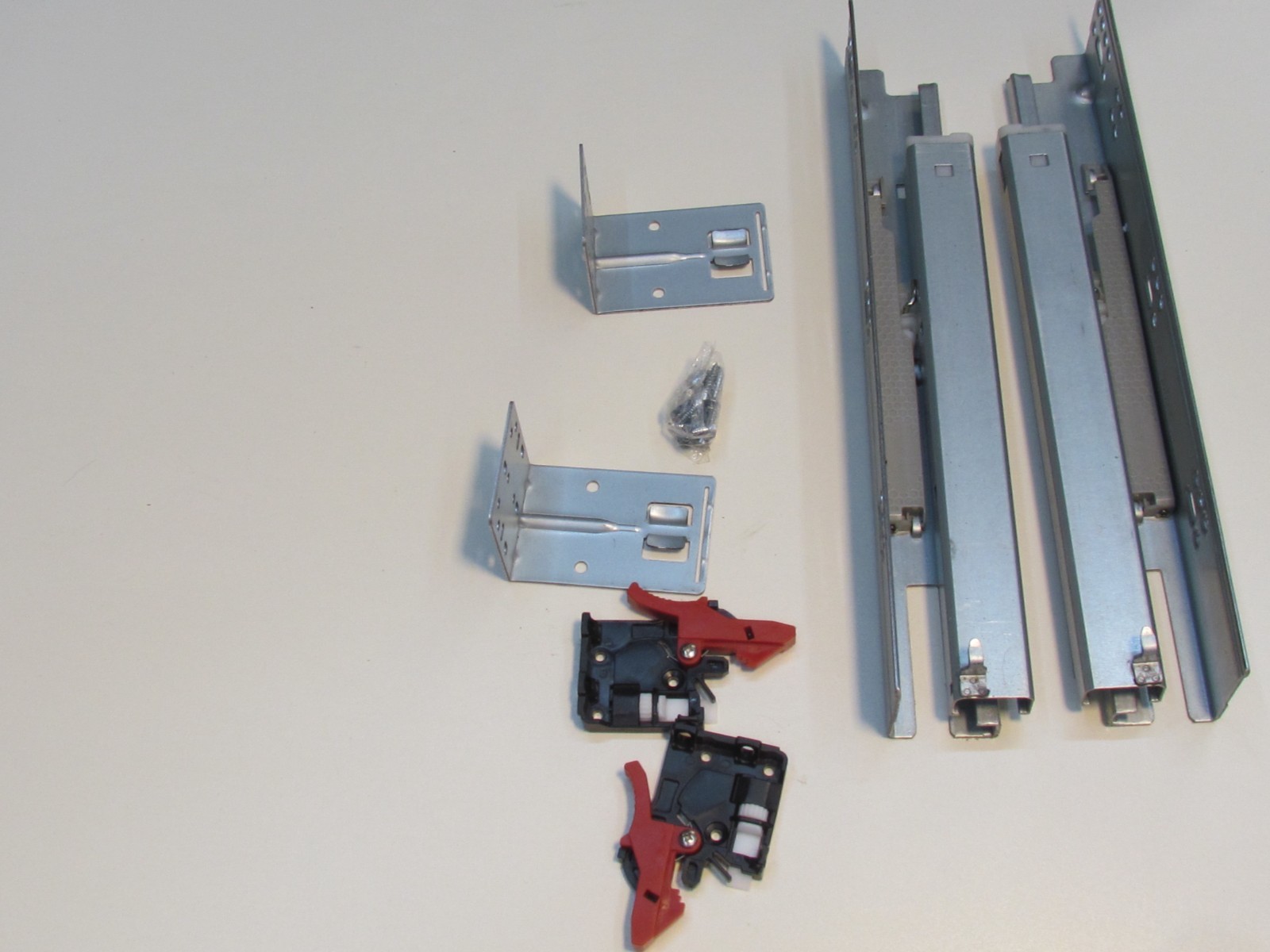 12 inc Slow Close Undermount Drawer Slide Max Load 77 LB/ 35