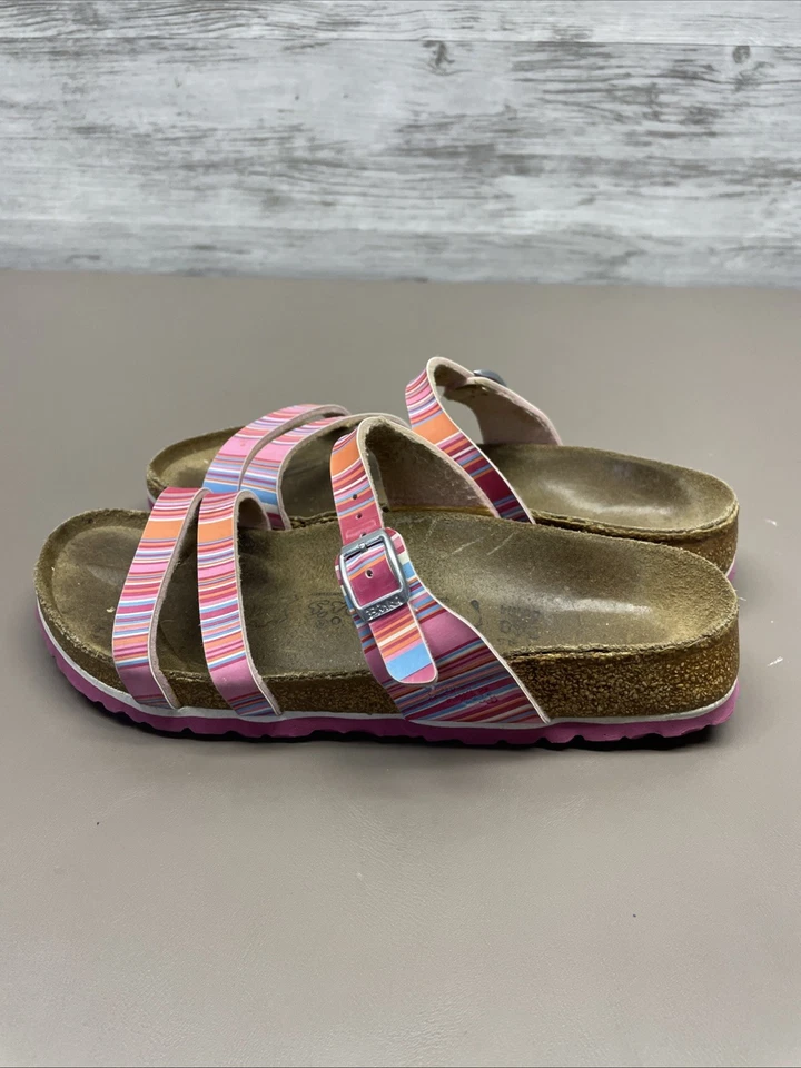Sandalias Birkenstock Birkis Claudia a rayas para mujer 6 Foto 4 de 4