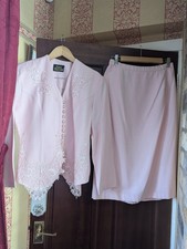 GINA BACCONI FABULOUS PINK SKIRT SUIT WITH FILIGREE LACE - 14