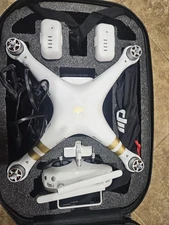 DJI Phantom 3 Professional – 4K – TESTED & WORKING – 2 Batteries, Remote, Extras